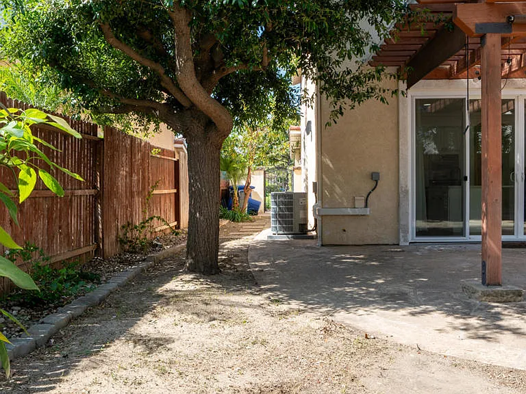 4707 Calle Cancun — Photo 39