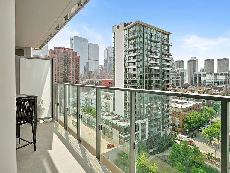 354 N Union Ave #STUDIO — Photo 7