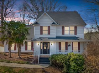 300 Summer Walk Ct, Seneca, SC 29678