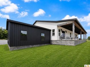 1757 Cane Valley Rd, Columbia, KY 42728