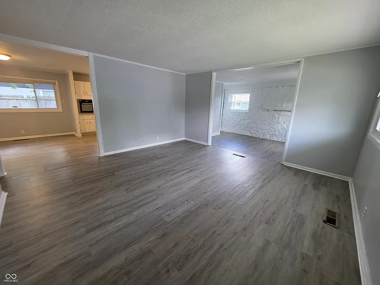 3416 N Hartman Dr — Photo 6