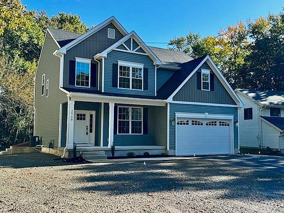 3rd image of 3422 Hawthorn Ct