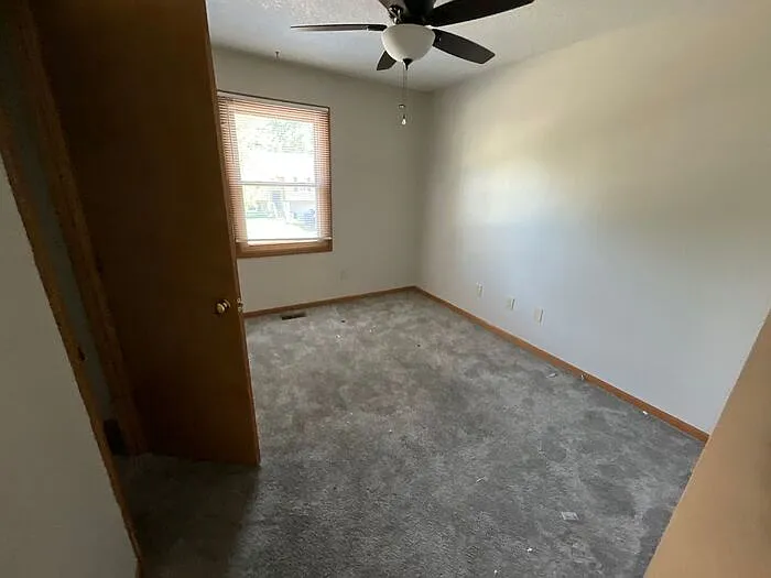 18500 E Arrowhead Ln — Photo 9