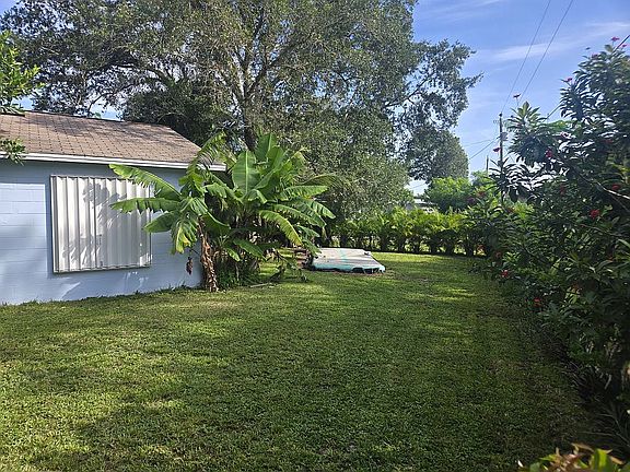 2nd image of 816 Gerald Ave