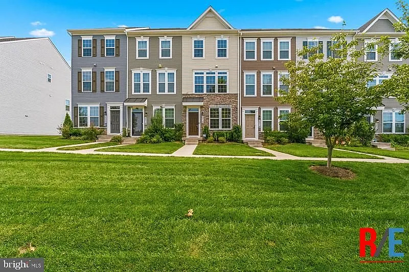 5316 Witch Hazel Ln
