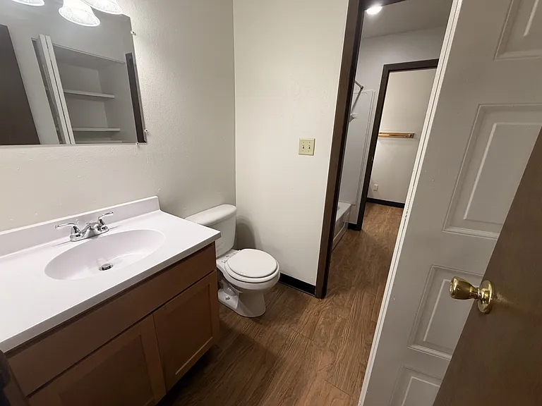 Winding Hills Apartments — Photo 122