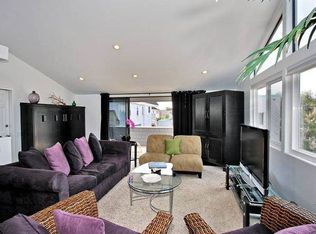 811 Brighton Ct, San Diego, CA 92109