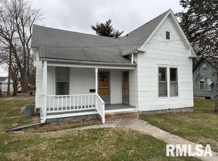 1017 N Fayette St, Jacksonville, IL 62650