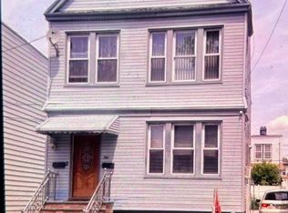 342 Woodlawn Ave #2, Jersey City, NJ 07305