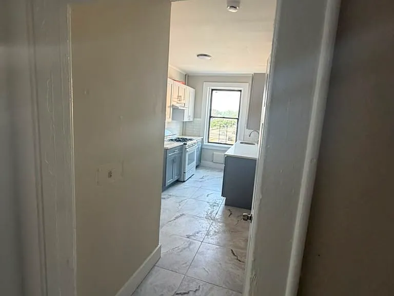 329 Park Ave #8 — Photo 3