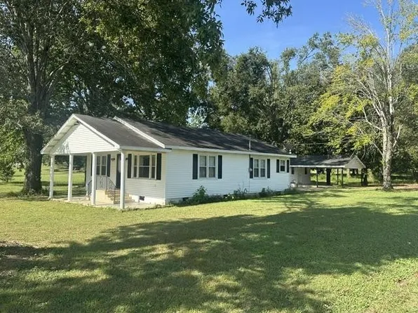 27 Rosewood Dr, Savannah, TN 38372