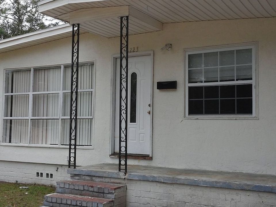 1st image of 6223 Columbine Dr