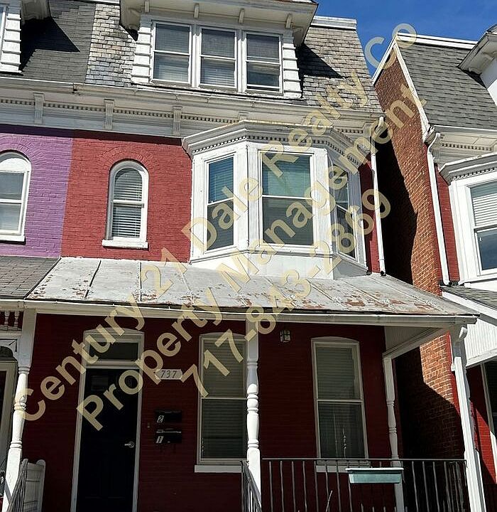 1st image of 737 Linden Ave #1