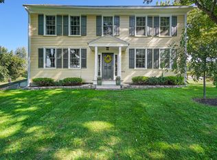 1071 North Rd, Hardwick, MA 01037