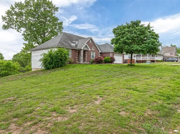 20222 Hyatt Ln, Saint Robert, MO 65584