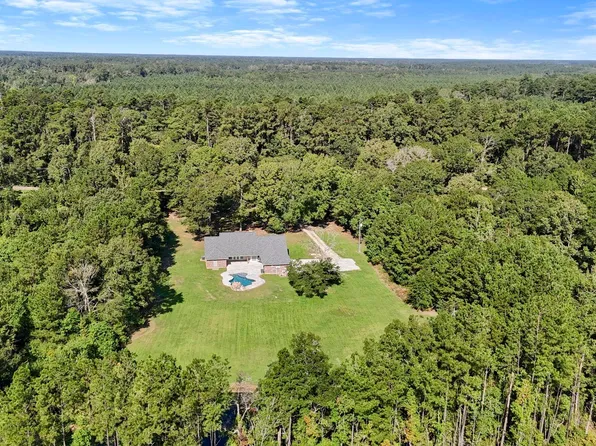 30868 Weiss Rd, Walker, LA 70785