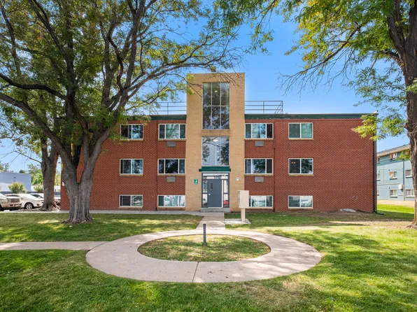 Warren Park Apartments, 5605 W Warren Ave #13, Denver, CO 80227