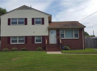 26 Briarwood Dr, Hampton, VA 23666