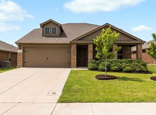 1815 Meadow Crest Dr, Princeton, TX 75407