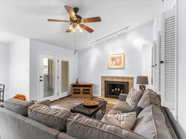 1212 Horizon Trl APT 3621, Arlington, TX 76011