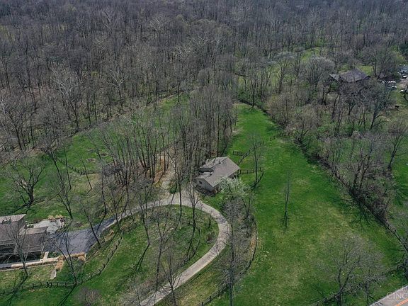 3rd image of 8572 Sibcy Rd