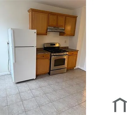 1018 Hancock Ave #3R