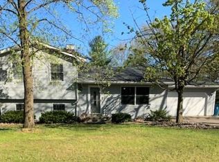 7011 Tranquility Dr, Demotte, IN 46310