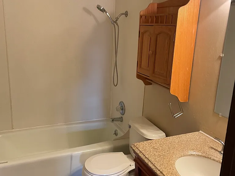 3225 Claflin Rd — Photo 4