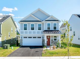 748 Arboleda Dr, Crozet, VA 22932