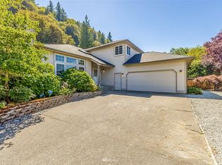 15601 SE 157th St, Renton, WA 98058