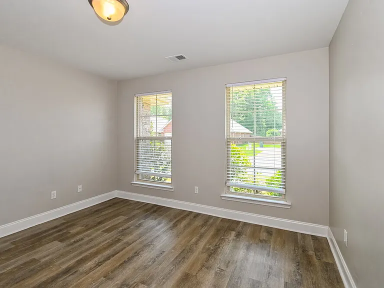 2932 S Hartland Dr — Photo 13