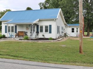 510 W Walsh St, Montgomery City, MO