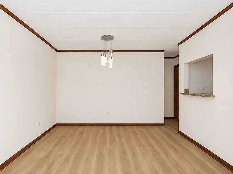 6490 N Northwest Hwy #5F — Photo 8