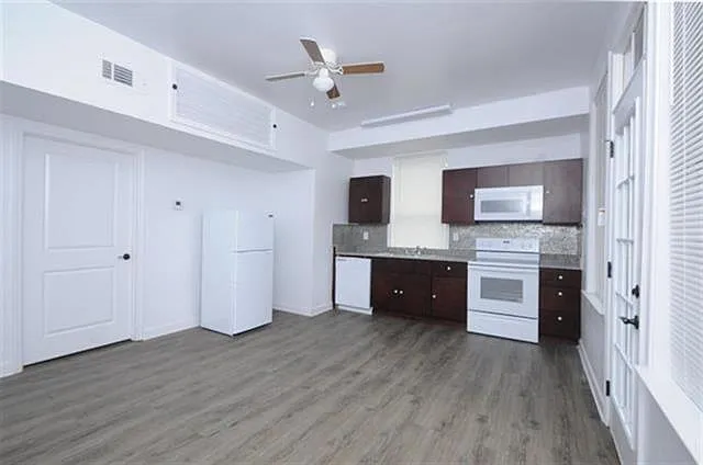 528 E Parkway North Ave #9 — Photo 11