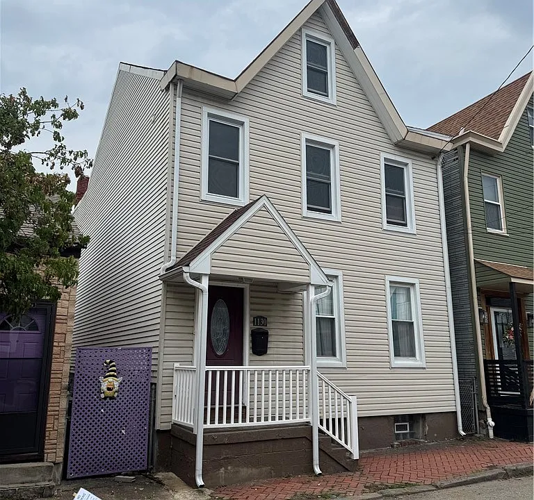 1130 Goettman St