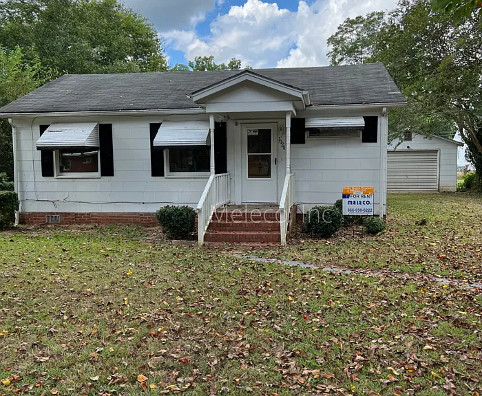 1020 Washington Ave — Photo 1