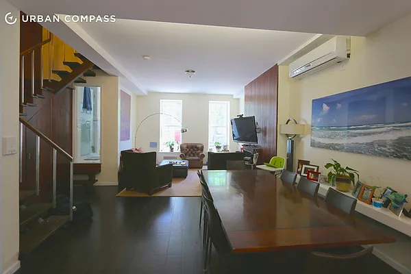 Rented by Compass | media 30