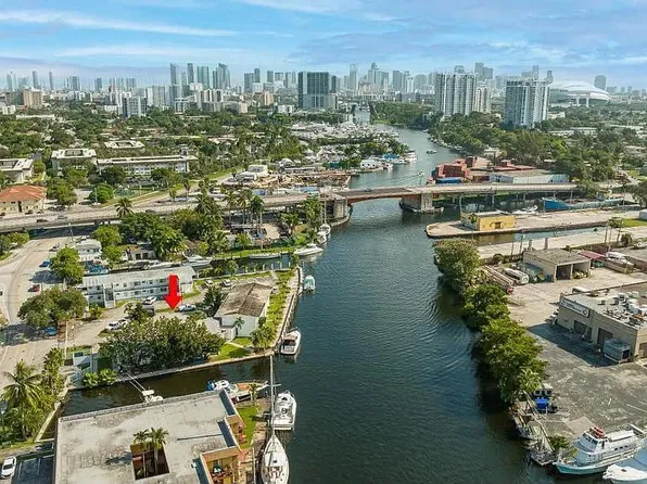 2222 NW North River Dr #6, Miami, FL 33125
