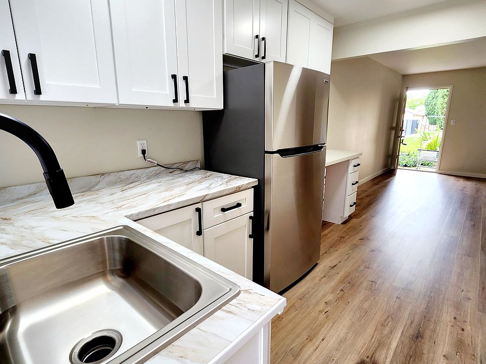 Bernardo Apartments 515 S Bernardo Ave Sunnyvale CA Zillow