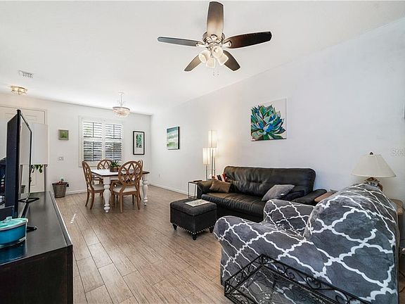 3rd image of 3660 Peppervine Dr