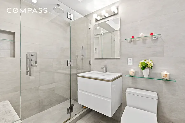 Sold by Compass | media 19