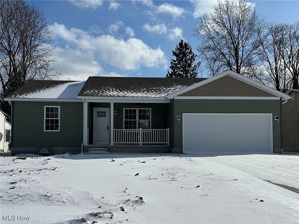 1st image of 3253 Glen Oaks Dr