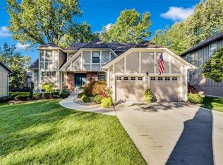 8202 Rosehill Rd, Lenexa, KS 66215