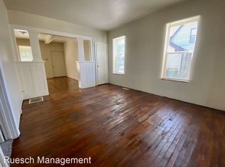 1243 E Walnut St, Green Bay, WI 54301