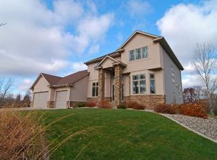 9603 Crestwood Ter, Eden Prairie, MN 55347