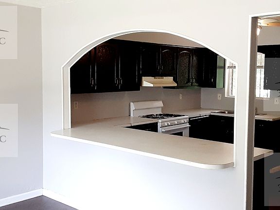 4th image of 5021 Eton Dr