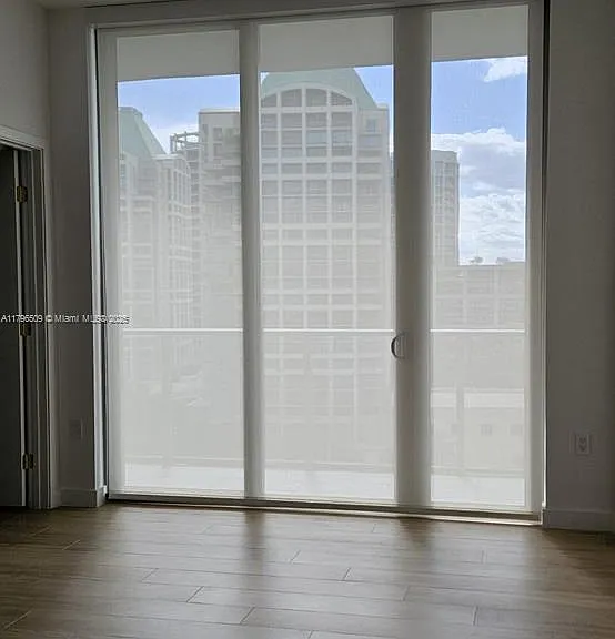 2678 Tigertail Ave #903 — Photo 50