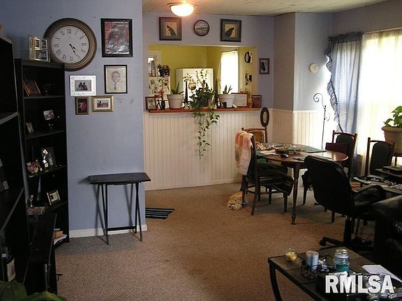 2nd image of 519 N Michaels St