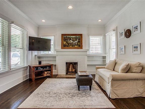 4th image of 5510 Belmont Ave
