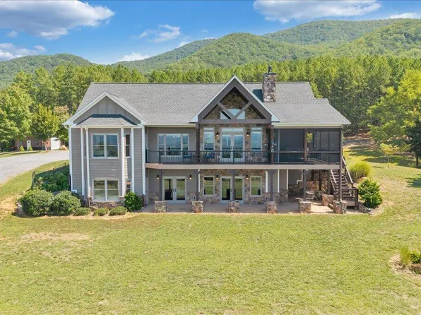 890 Blain Rd, Buchanan, VA 24066